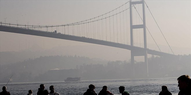 İstanbul'da sis etkili oluyor