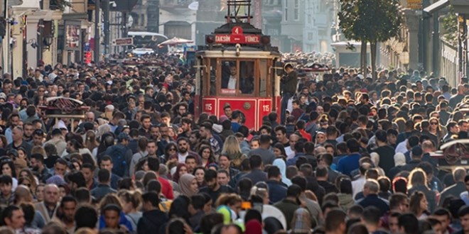 Kararsızların oranı halen yüzde 15'ler civarında
