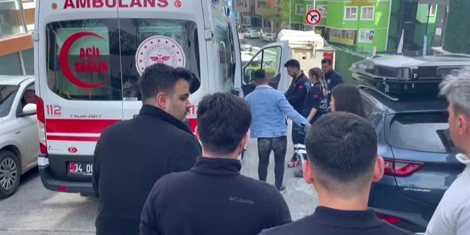 Hastane müştemilatına giren 1 kişi tabancayla vurularak yaralandı