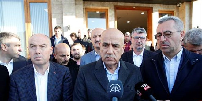 Tarım Bakanı Kirişci, Kahramanmaraş'ta bayram namazının ardından konuştu