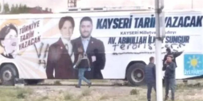 İYİ Parti'nin seçim otobüsüne saldırı