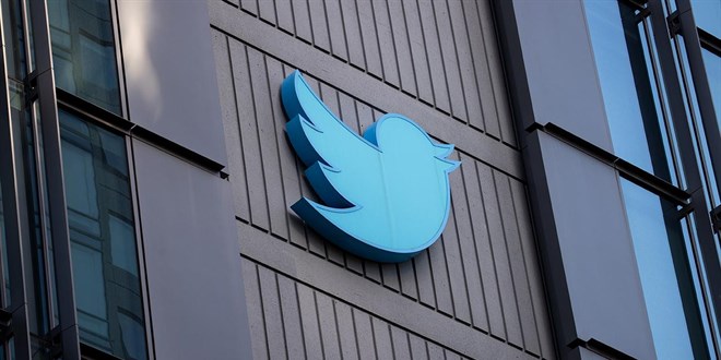 Twitter, yksek profilli hesaplar iin mavi tik'i cretsiz geri ykledi
