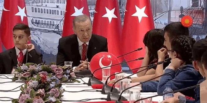 Erdoğan, çocuklara muhalefeti şikayet etti