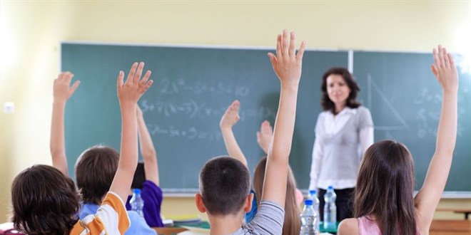 MEB, öğretmenlerin mesleki gelişim eğitimlerini yeniden erişime açtı