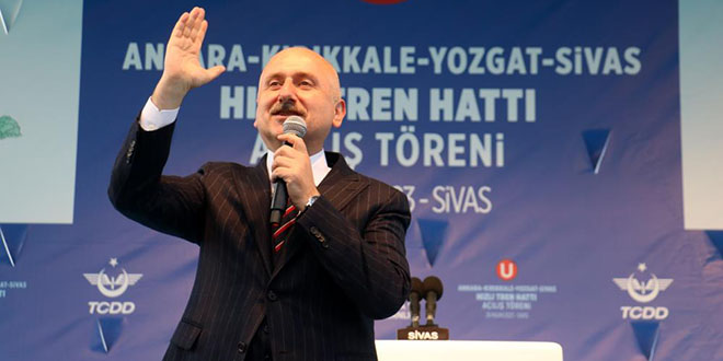Bakan Karaismailoğlu: Bakü'ye kadar hızlı trenle gideceğiz