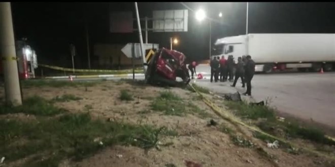 Afyonkarahisar'da zincirleme trafik kazasında 2 kişi öldü