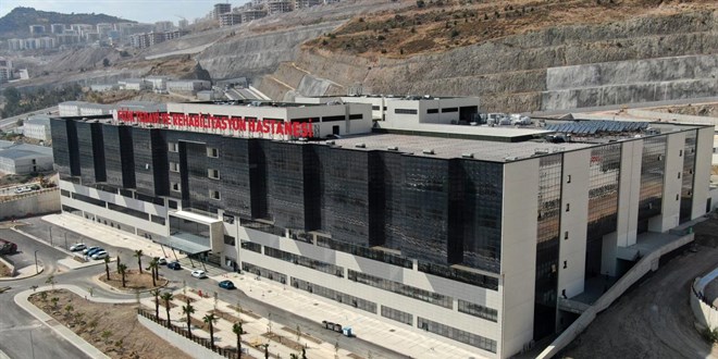 İzmir Şehir Hastanesi açılıyor