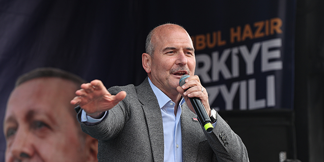 İçişleri Bakanı Soylu: İstanbulluya metrobüs ittirerek spor yaptırdılar