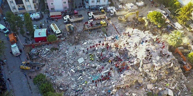 İzmir depreminde yıkılan Emrah Apartmanı ile ilgili davada karar