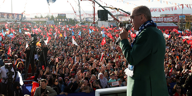 Erdoğan: Bunlar gittiler otel odalarında IMF ile görüşmeler yaptılar
