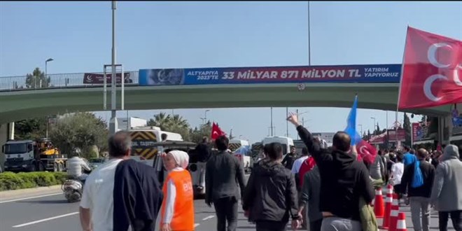 AK Parti'nin 'Büyük İstanbul Mitingi' için alana girişler başladı