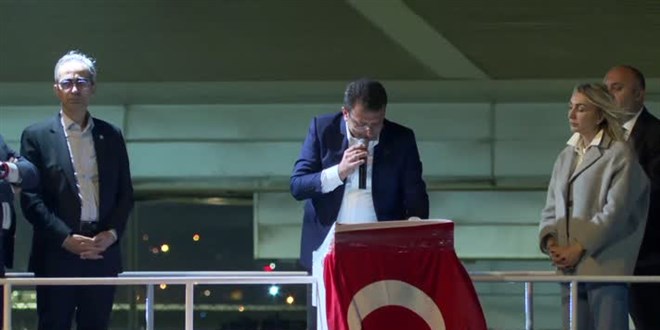 İmamoğlu: Taşlar yağmaya başladı ve tek bir müdahale yapılmadan izlendi