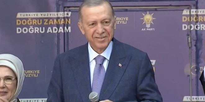 'Dergi kapaklarından parmak sallayanların tehditleri sökmez'