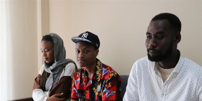 Gabonlu öğrencinin cenazesi, ailesine teslim edildi
