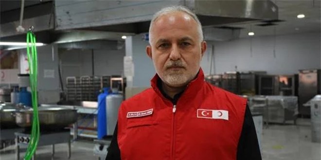 Kınık istifa etti ama koltukları bırakmadı