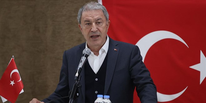 Bakan Akar: Kendine güvenen varsa yasa dışı geçişi denesin