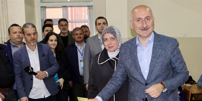 Bakan Karaismailoğlu'nun sandığından Kılıçdaroğlu çıktı