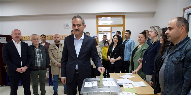 Bakan zer'in oy kulland sandktan Erdoan kt