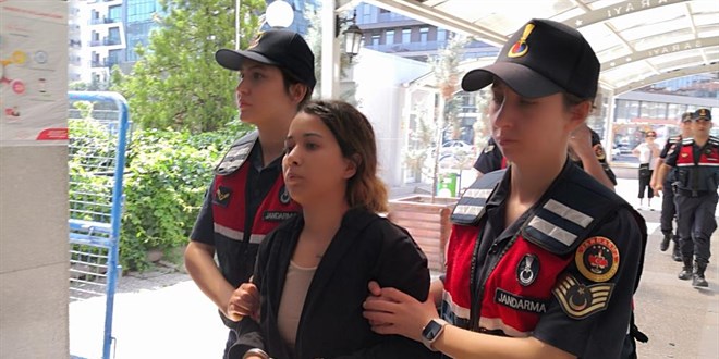 Polis sevgilisini başından vuran genç kadın tutuklandı