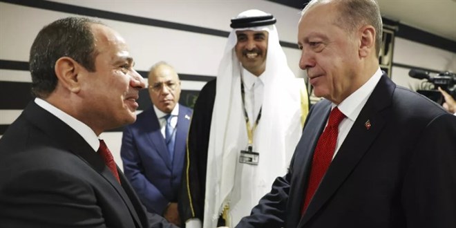 Mısır Cumhurbaşkanı Sisi'den Erdoğan'a tebrik telefonu