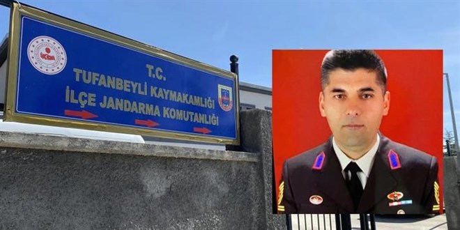 Jandarma karakol komutanı evinde ölü bulundu