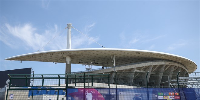 Atatürk Olimpiyat Stadı, UEFA Şampiyonlar Ligi finalini bekliyor