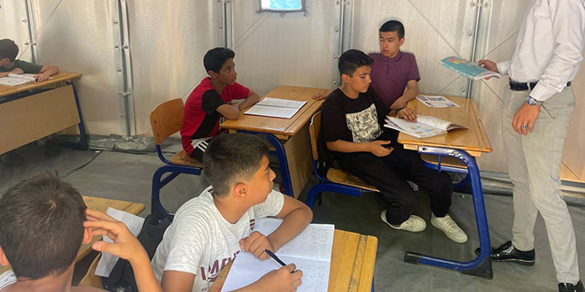 Azmettiler başardılar: Depremzede öğrenciler LGS'den tam puan bekliyor