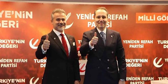 AK Parti'den istifa eden Suat Kılıç, Yeniden Refah Partisi'ne katıldı