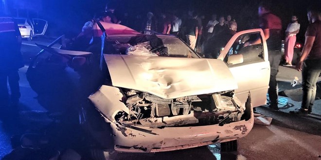 Osmaniye'de iki otomobil çarpıştı: 2 ölü, 8 yaralı
