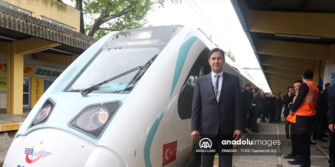 Ankara-Malatya güzergahında trenle seyahat süresi yarı yarıya düşüyor