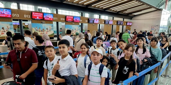 İstanbul Havalimanı'nda tatil yoğunluğu