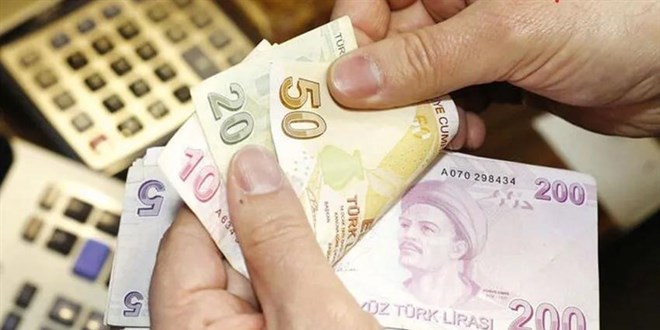 Asgari ücret 6 ayda dolar bazında yüzde 21 eridi