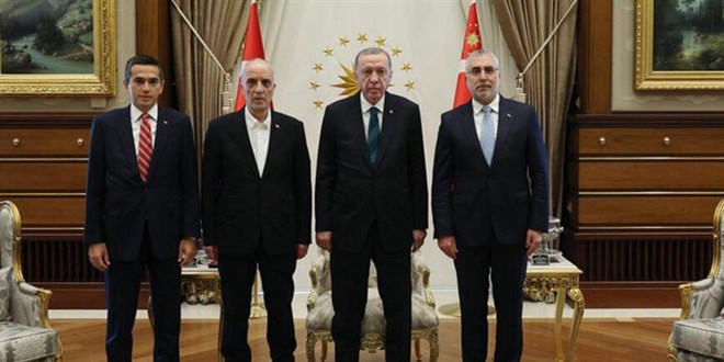 Beştepe'de 'asgari ücret' buluşması