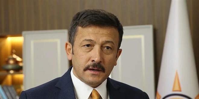 AK Parti Genel Başkan Yardımcısı Dağ, İzmir'deki kiraz festivalinde konuştu