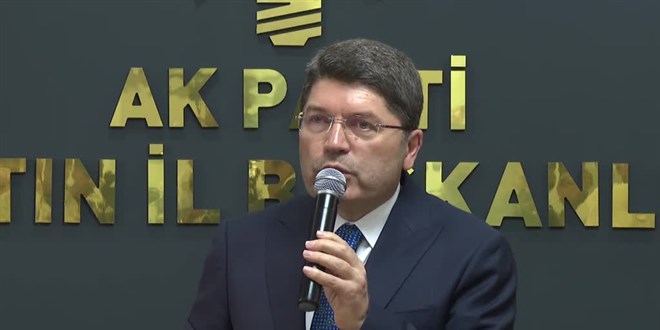 'İsveç'te caminin önünde Kur'an-ı Kerim'i yakma olayını lanetliyoruz'