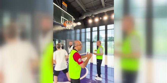 Varank, Cumhurbakan Erdoan basketbol oynarken ektii grntleri paylat