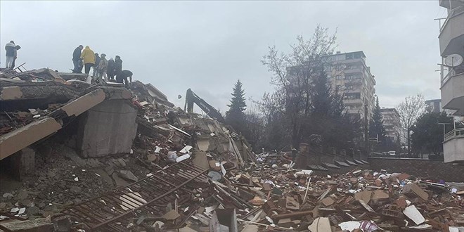 Hacettepe'nin deprem raporu: El ile ufalanabilecek beton