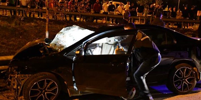 Dzce'deki trafik kazasnda 2 kii hayatn kaybetti, 11 kii yaraland