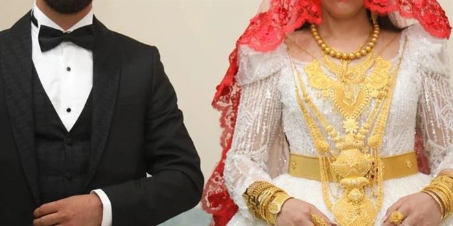Dn masraflar artt evlilik zorlat Diyanet Cuma hutbesinde uyard