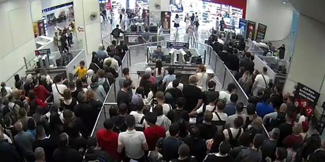 Sınır kapılarında 'vergi zammı' yoğunluğu
