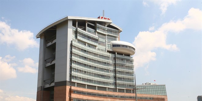 CHP kaynyor! imdi de danman kavgas