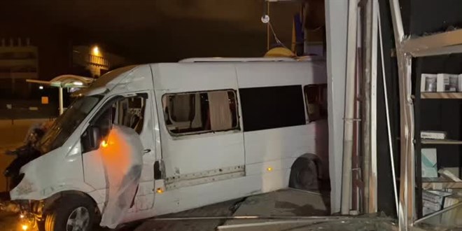 Bursa'daki trafik kazasında 1 kişi öldü, 4 kişi yaralandı