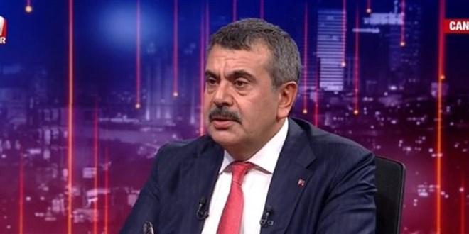 Bakan Tekin: Karma eğitim esas ama gerekirse kız okulları da kurarız