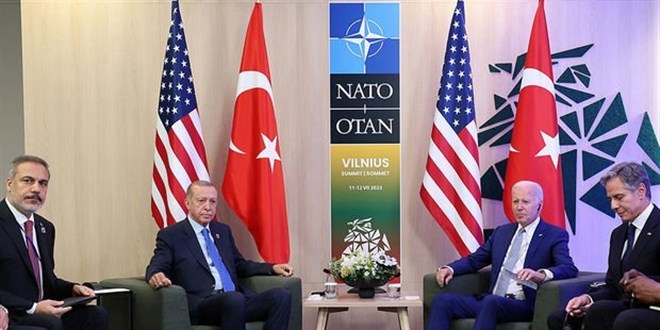 Cumhurbakan Erdoan ABD Bakan Biden ile grt