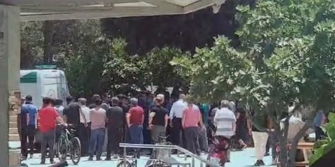 Araçta ölü bulunan 'Maseratili polis' defnedildi