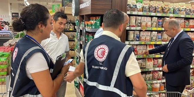 Bakanlıktan fiyat ve etiket denetimi: 16 firmada 3 bin ürün incelendi
