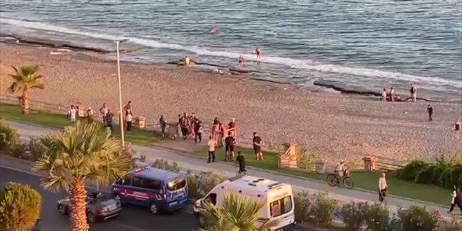 Alanya'da denize giren kişi boğuldu