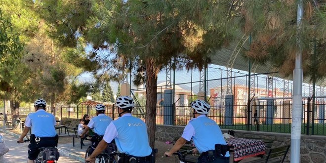 Osmaniye'de bisikletli polis timleri göreve başladı