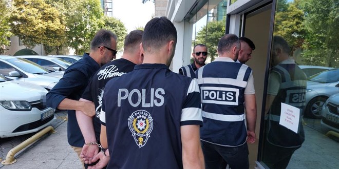Düğün konvoyuna ateş açıp 2 kişiyi yaralayan kardeşler tutuklandı