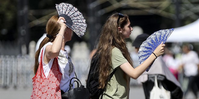 İstanbul'da sıcaklık 43 dereceyi aştı